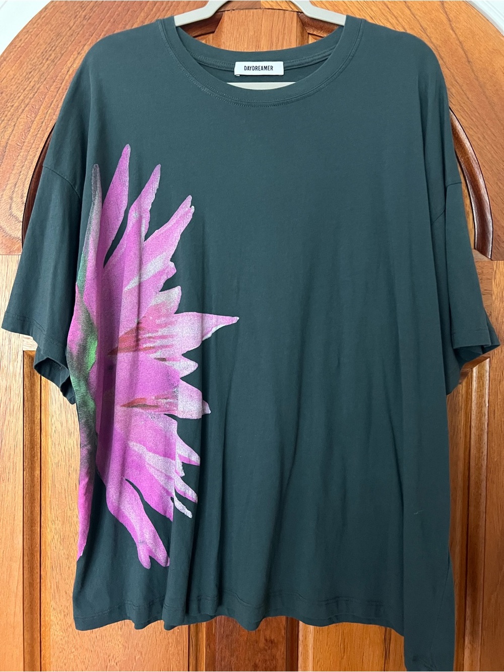 Daydreamer Exploded Water Lillies Tee RT $92 Black One Size